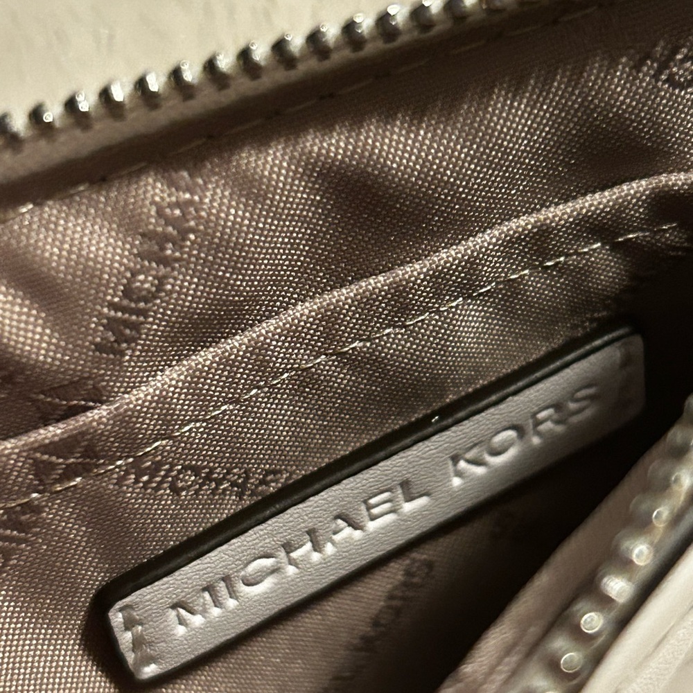 Michael Kors Jet Set Travel Quilted Coin Pouch |Optic White | NWT - Picture 7 of 9